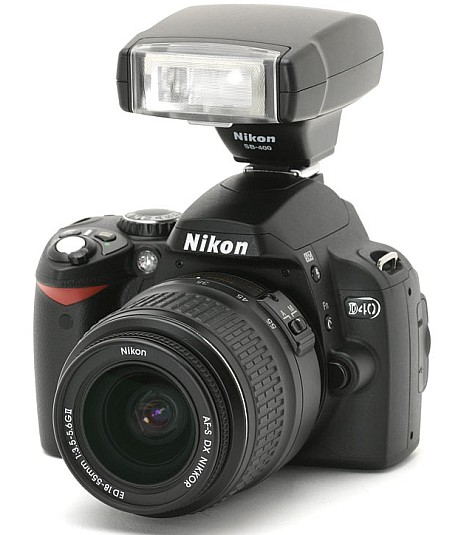   Nikon D40